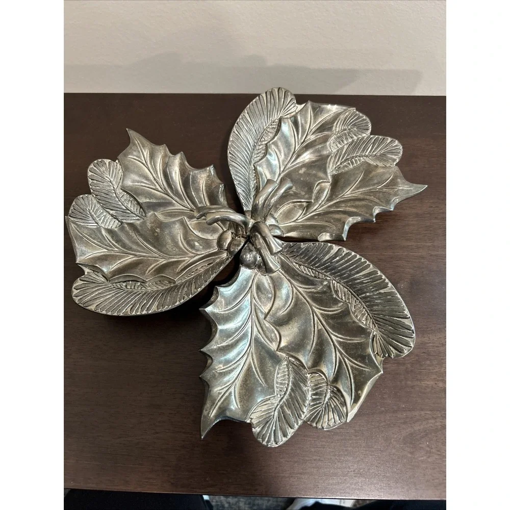 international silver company Holly Leaves Holiday Candy Dish Tray Vintage
